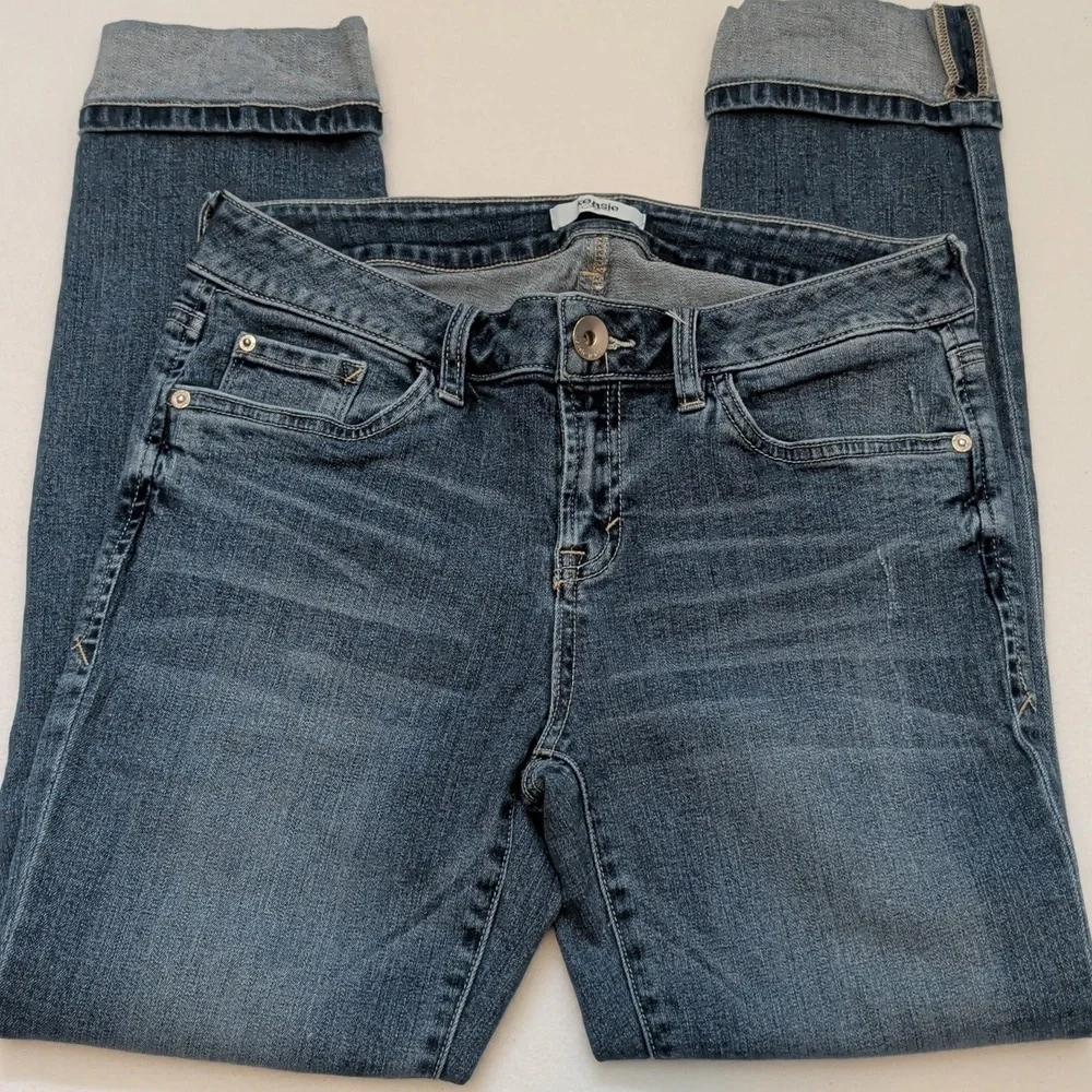 Kensie Slim Fit Ankle Cropped Jeans w/ Rolled Hem - Size 27 - Picture 4 of 6